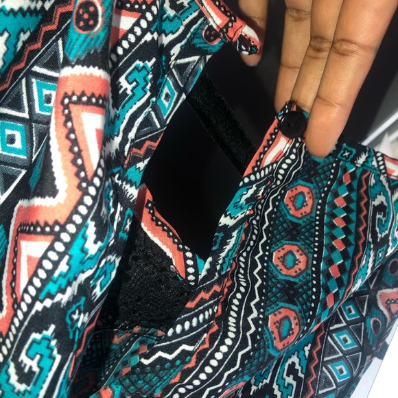 Patterned Romper - Picture 2 of 3